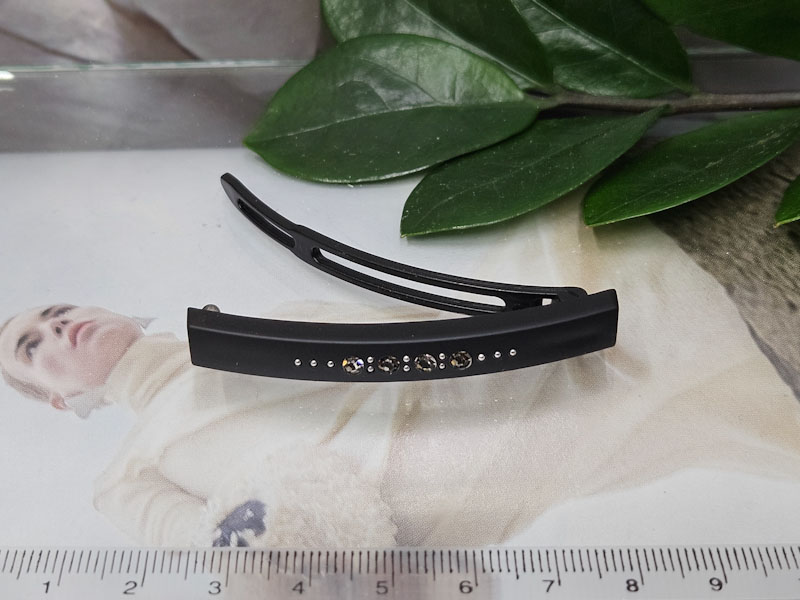 Заколка 1085001600298: цена 135 рублей.