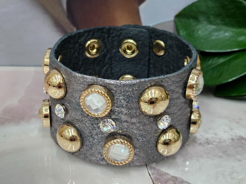 Браслет 1120006500348: цена 900 рублей.