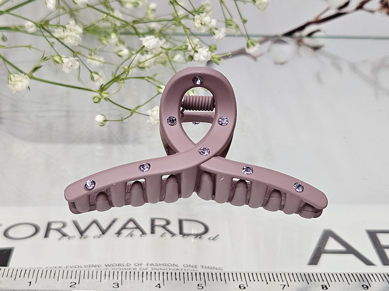 Заколка 1499005500353: цена 200 рублей.