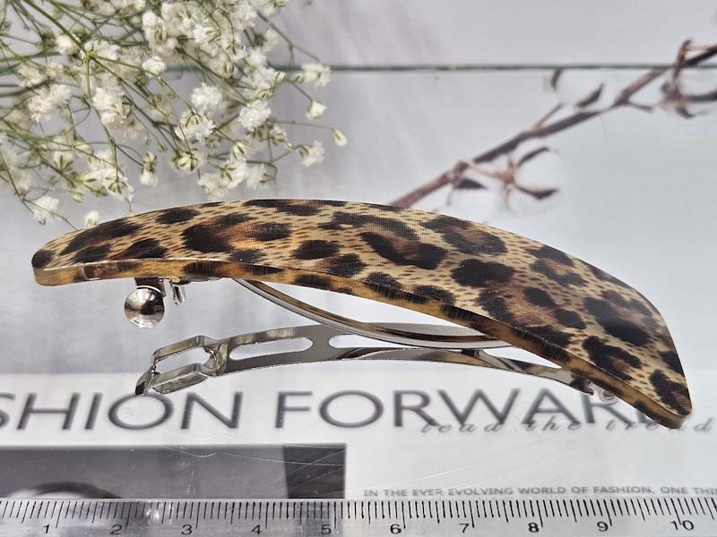 Заколка 1072001600045: цена 165 рублей.