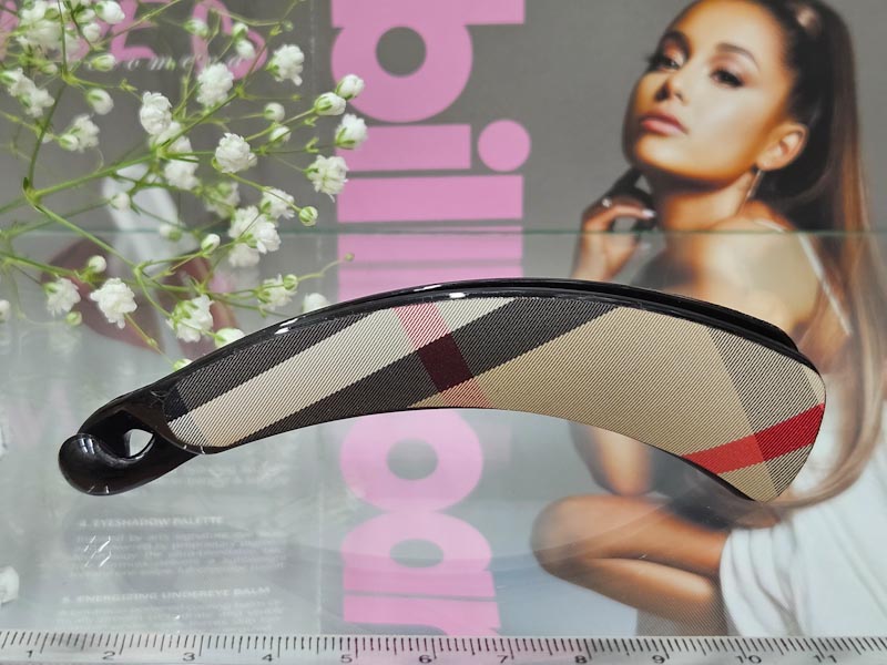 Заколка 1942005500057: цена 180 рублей.