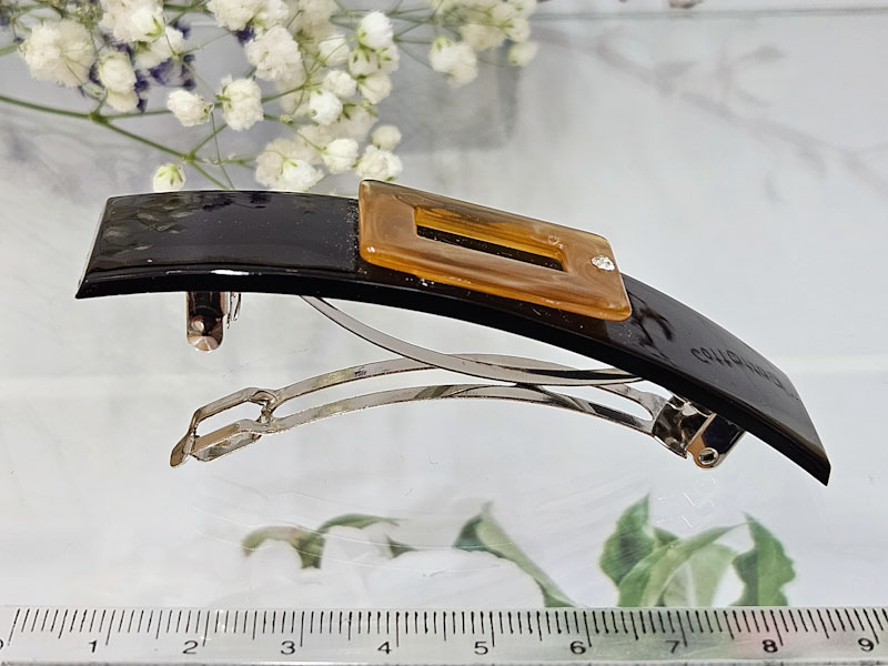 Заколка 1915001600700: цена 215 рублей.