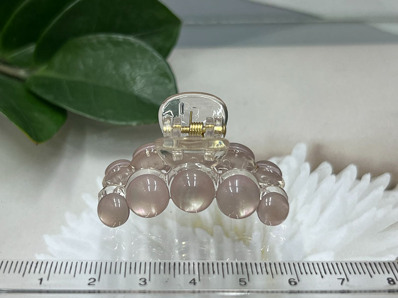 Заколка 1915001602247: цена 165 рублей.