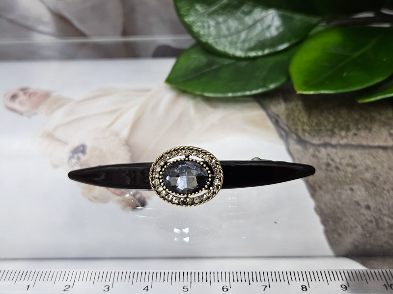 Заколка 1915001602094: цена 230 рублей.