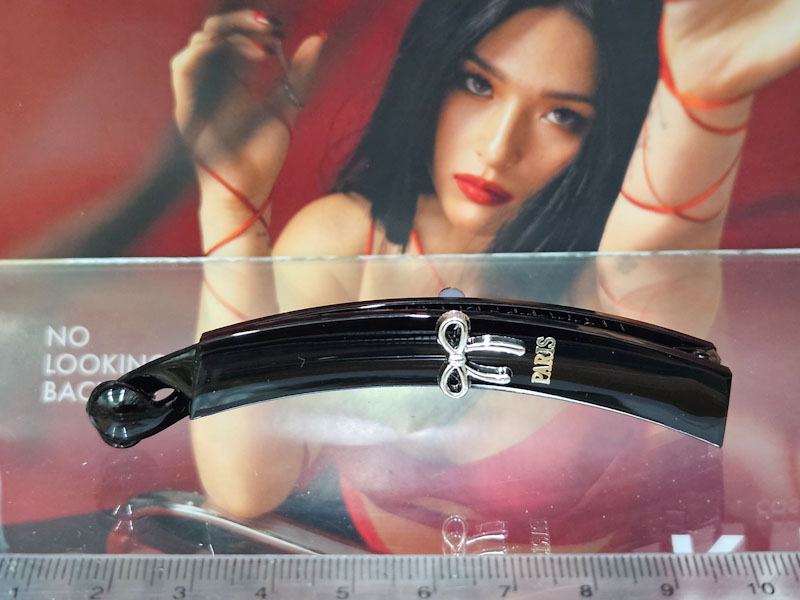 Заколка 1039005500382: цена 250 рублей.