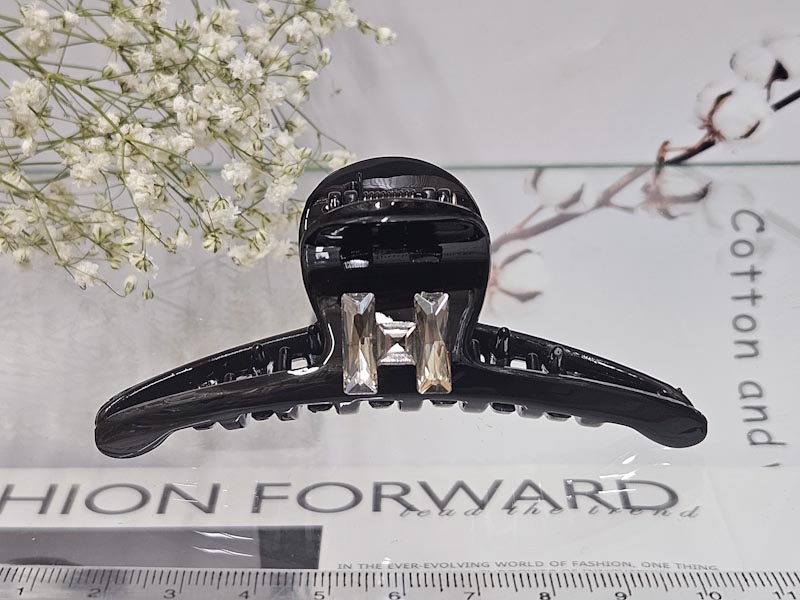 Заколка 1031001600127: цена 295 рублей.