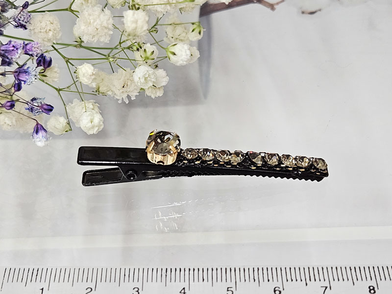 Заколка 1866001600514: цена 200 рублей.