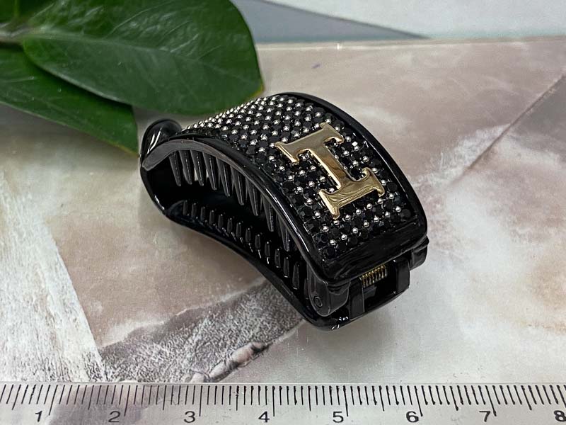 Заколка 1310005500481: цена 265 рублей.