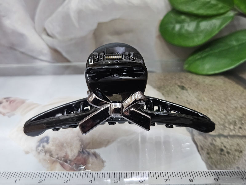 Заколка 1031005500836: цена 250 рублей.