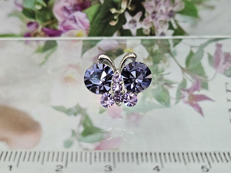 Брошь 1720006500395: цена 200 рублей.