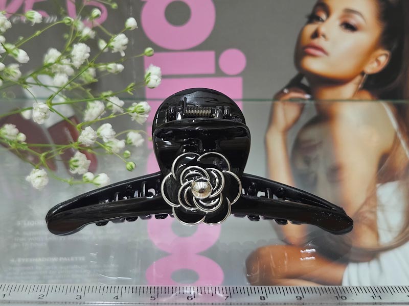 Заколка 1103001600329: цена 230 рублей.