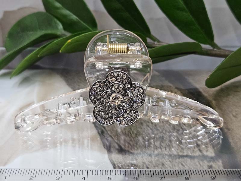 Заколка 1915005500648: цена 280 рублей.