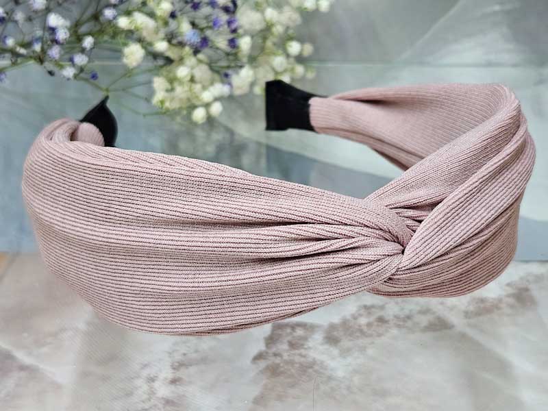 Ободок 2036001600022: цена 460 рублей.