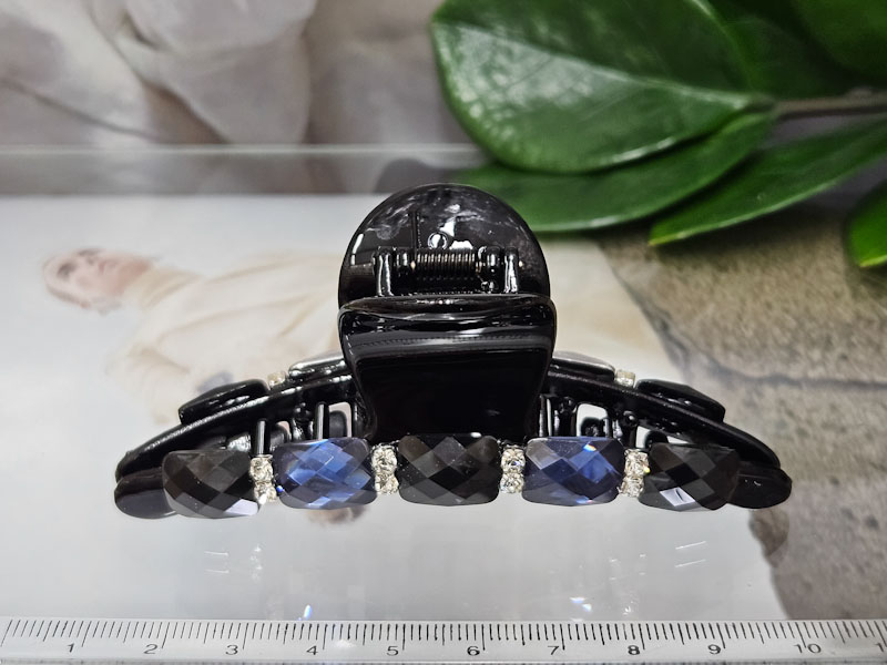 Заколка 1025005500286: цена 295 рублей.