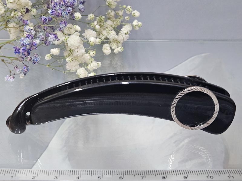 Заколка 1915001601400: цена 330 рублей.