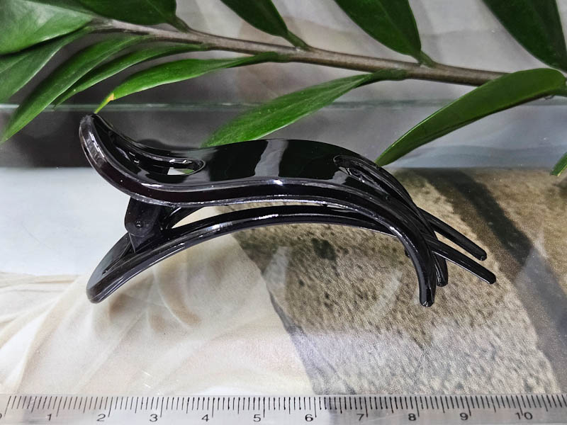 Заколка 1103001600039: цена 85 рублей.