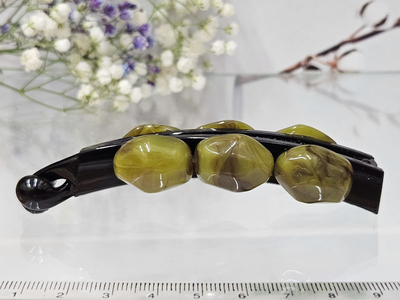 Заколка 1915001600182: цена 410 рублей.