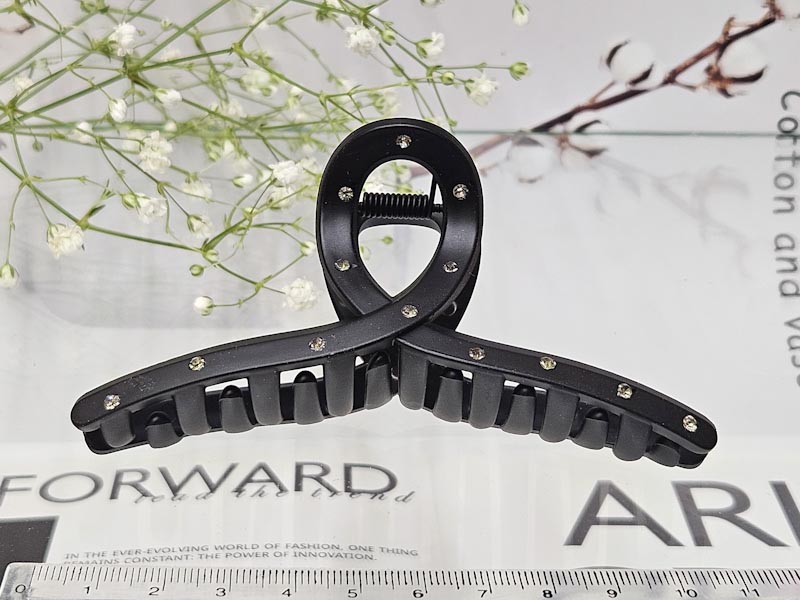 Заколка 1499001600095: цена 265 рублей.