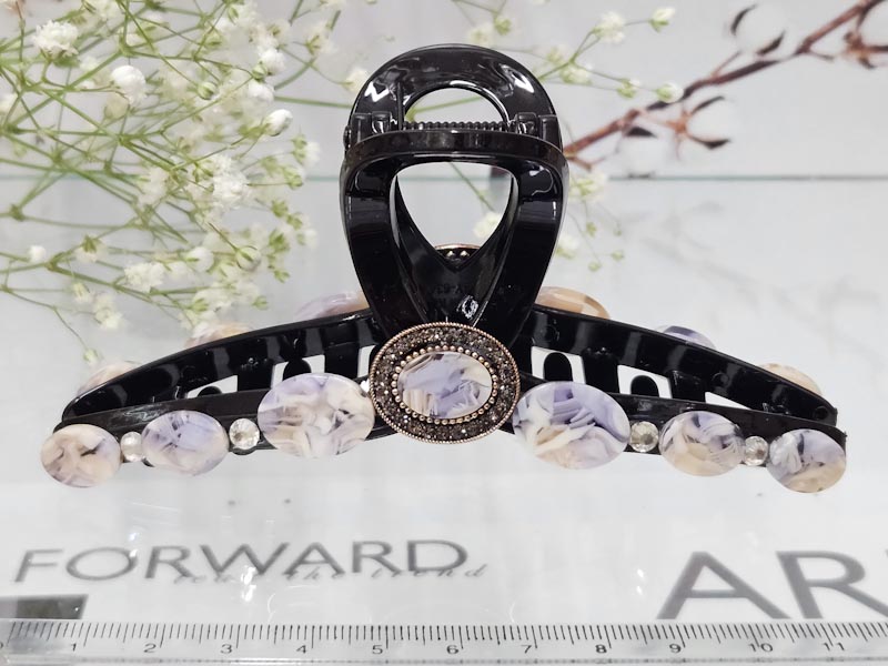 Заколка 1915001600984: цена 525 рублей.