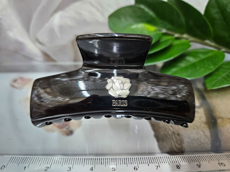 Заколка 1039005500344: цена 250 рублей.