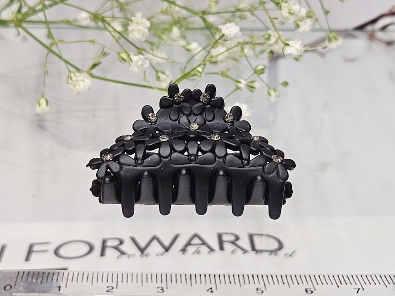 Заколка 1499005500377: цена 165 рублей.