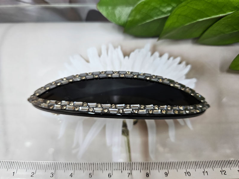 Заколка 1866001600231: цена 295 рублей.