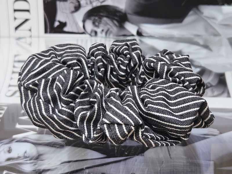 Резинка 1226001600165: цена 230 рублей.