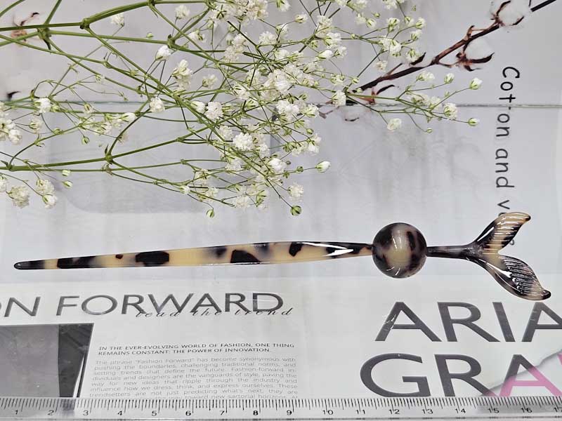 Заколка 1203005500011: цена 410 рублей.