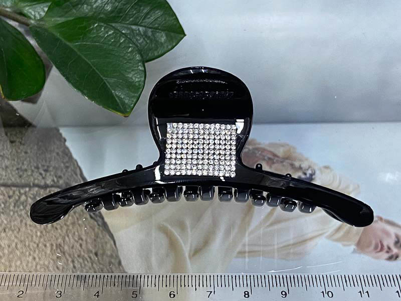 Заколка 1103005500212: цена 250 рублей.