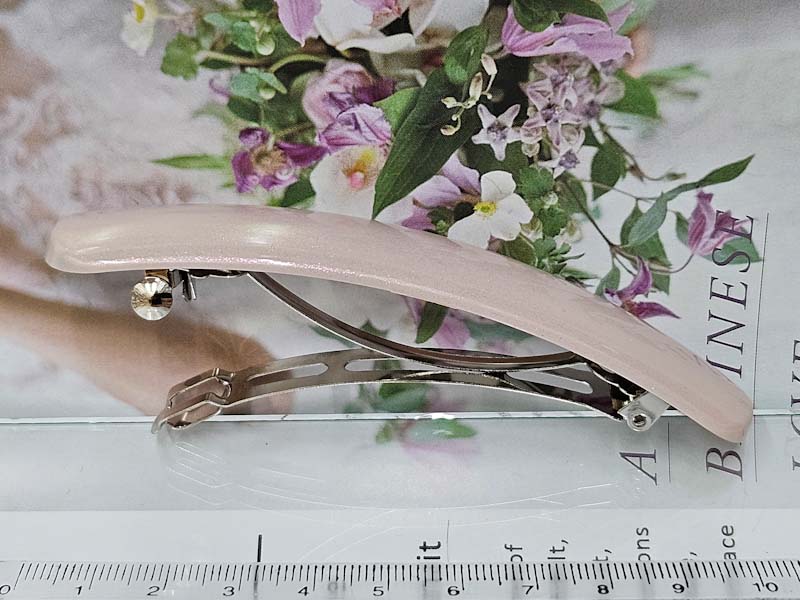 Заколка 1085001600182: цена 165 рублей.