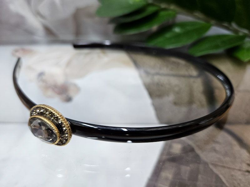 Ободок 1039001600192: цена 200 рублей.