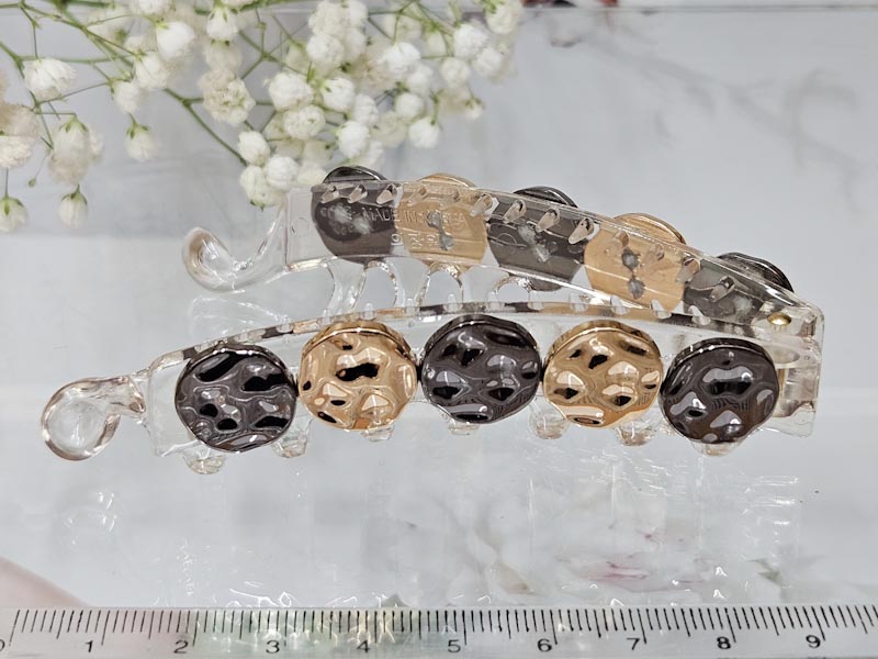 Заколка 1915001601288: цена 410 рублей.