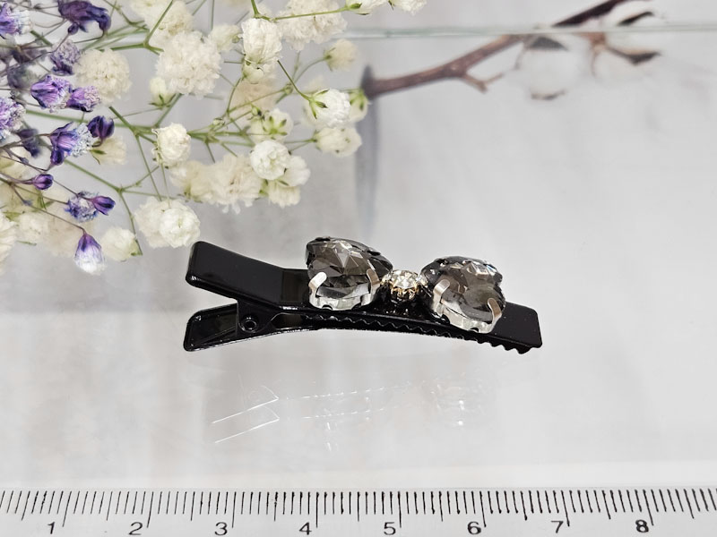 Заколка 1866001600774: цена 150 рублей.