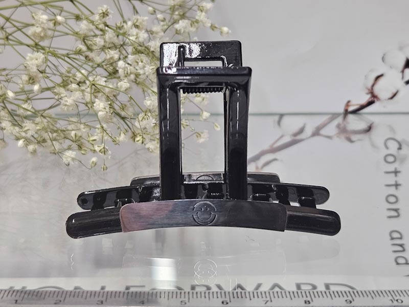 Заколка 1564005500044: цена 295 рублей.