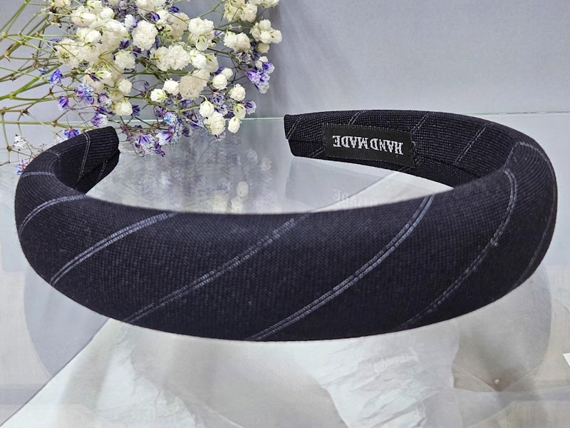 Ободок 2036001600275: цена 295 рублей.