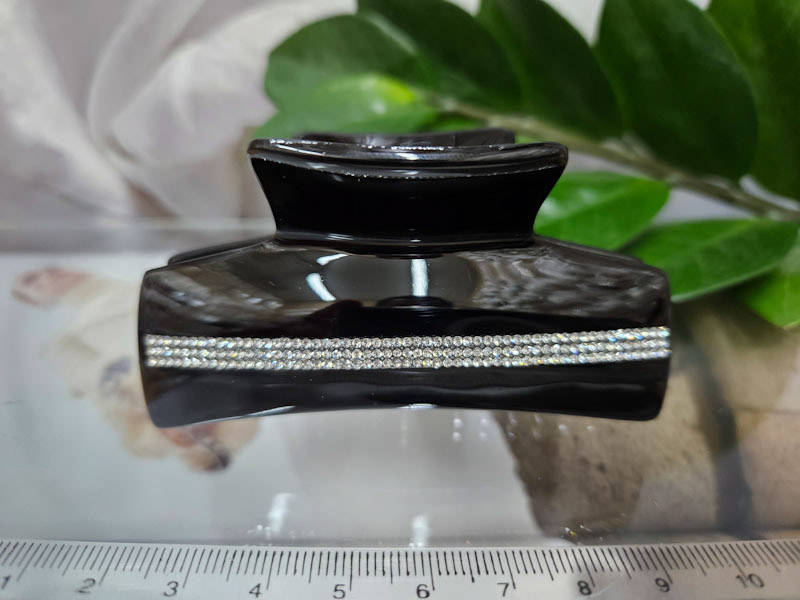 Заколка 1103005500717: цена 345 рублей.