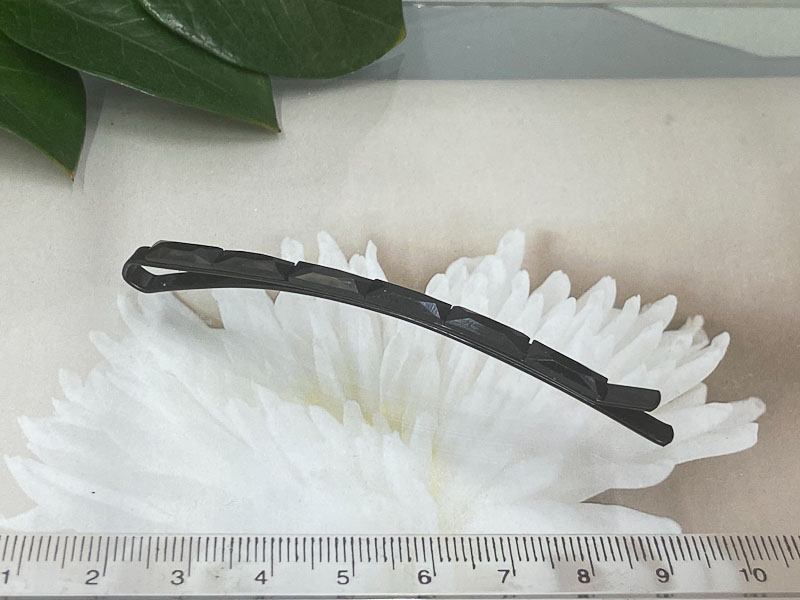 Заколка 1031001600059: цена 85 рублей.