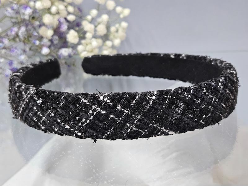 Ободок 2036001600350: цена 250 рублей.