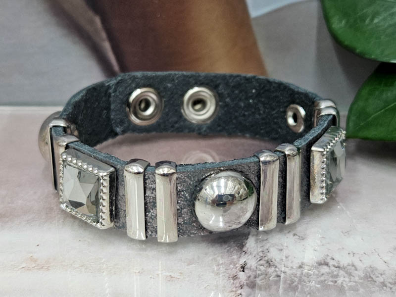 Браслет 1120006500294: цена 575 рублей.