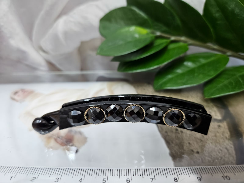 Заколка 1031005500492: цена 280 рублей.