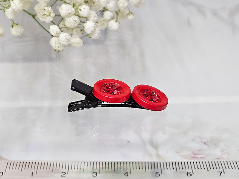 Заколка 2151001600121: цена 200 рублей.