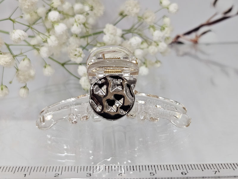 Заколка 1915001601202: цена 215 рублей.