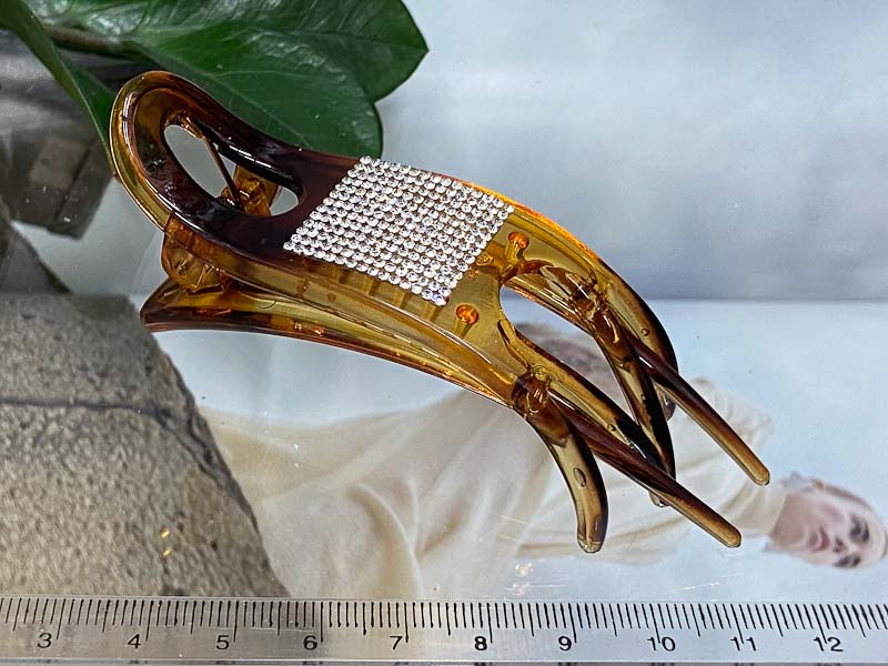 Заколка 1103001600237: цена 250 рублей.