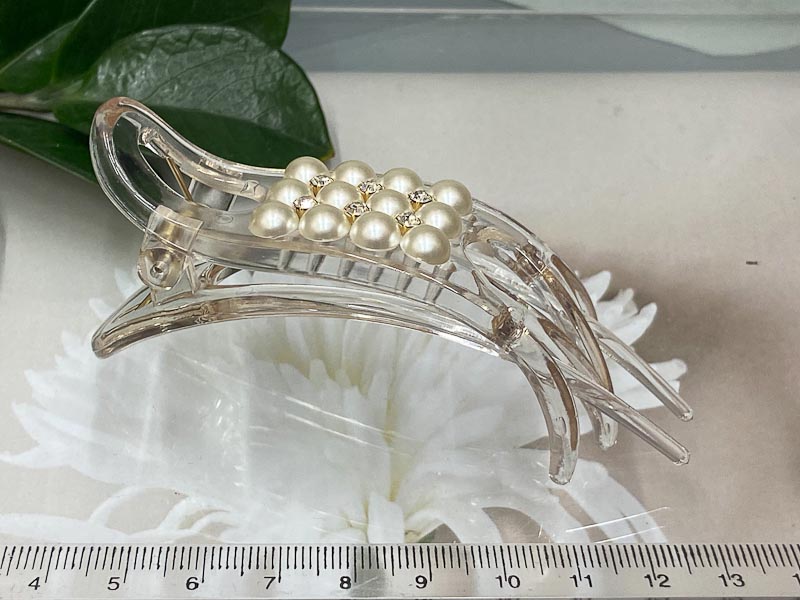 Заколка 1039005500016: цена 250 рублей.