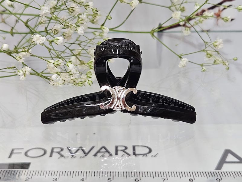 Заколка 1184005500099: цена 330 рублей.