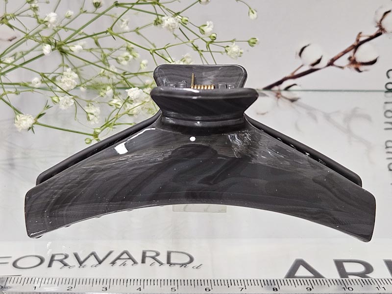 Заколка 1938005500098: цена 250 рублей.