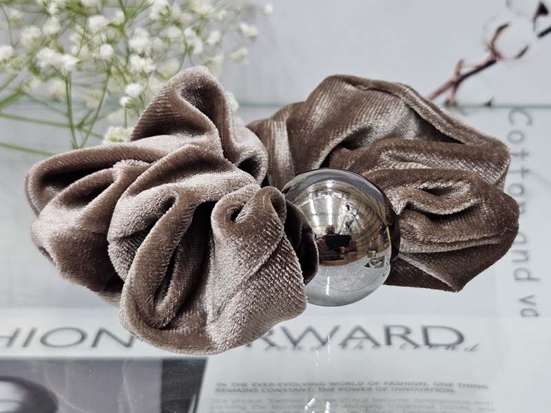 Резинка 1375001600047: цена 330 рублей.