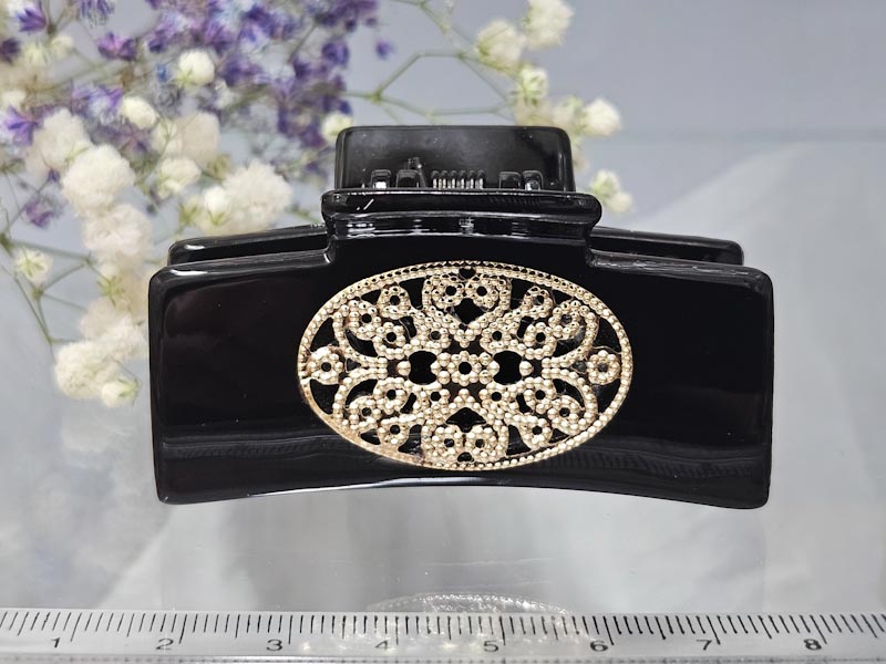 Заколка 1743001600303: цена 165 рублей.