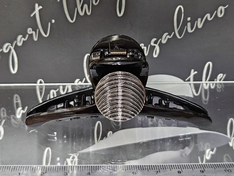 Заколка 1915005500495: цена 265 рублей.