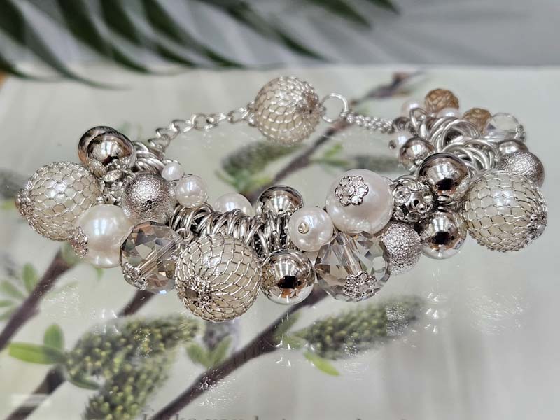 Браслет 2223006500116 Браслет 2223006500116: цена 1800 рублей.